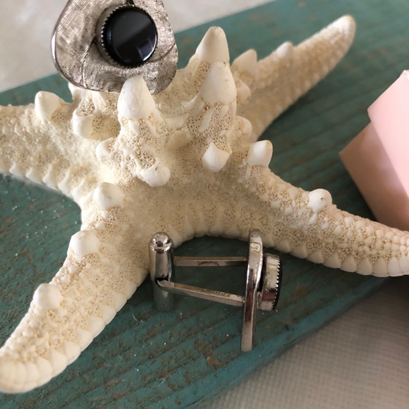 UNISEX Black Stone Silver Brushed Cufflinks - Picture 3 of 3